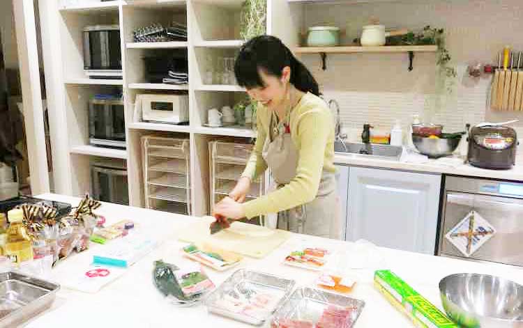 栄養士の赤石美波による料理教室