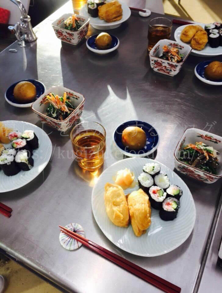 栄養士学校の授業の調理実習