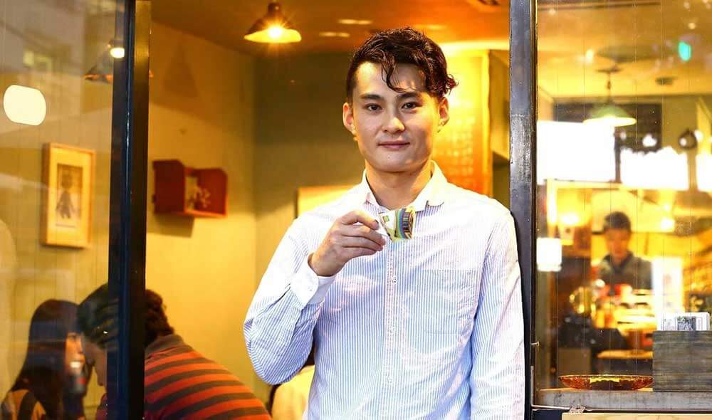 コーヒーマイスター資格取得の猿田彦珈琲の店主・大塚朝之さん
