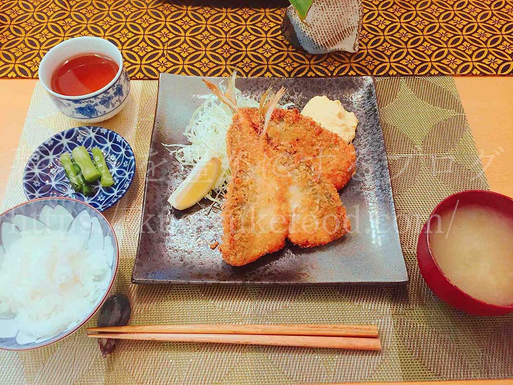 築地の魚のさばき方が教われる料理教室レリエキッチン